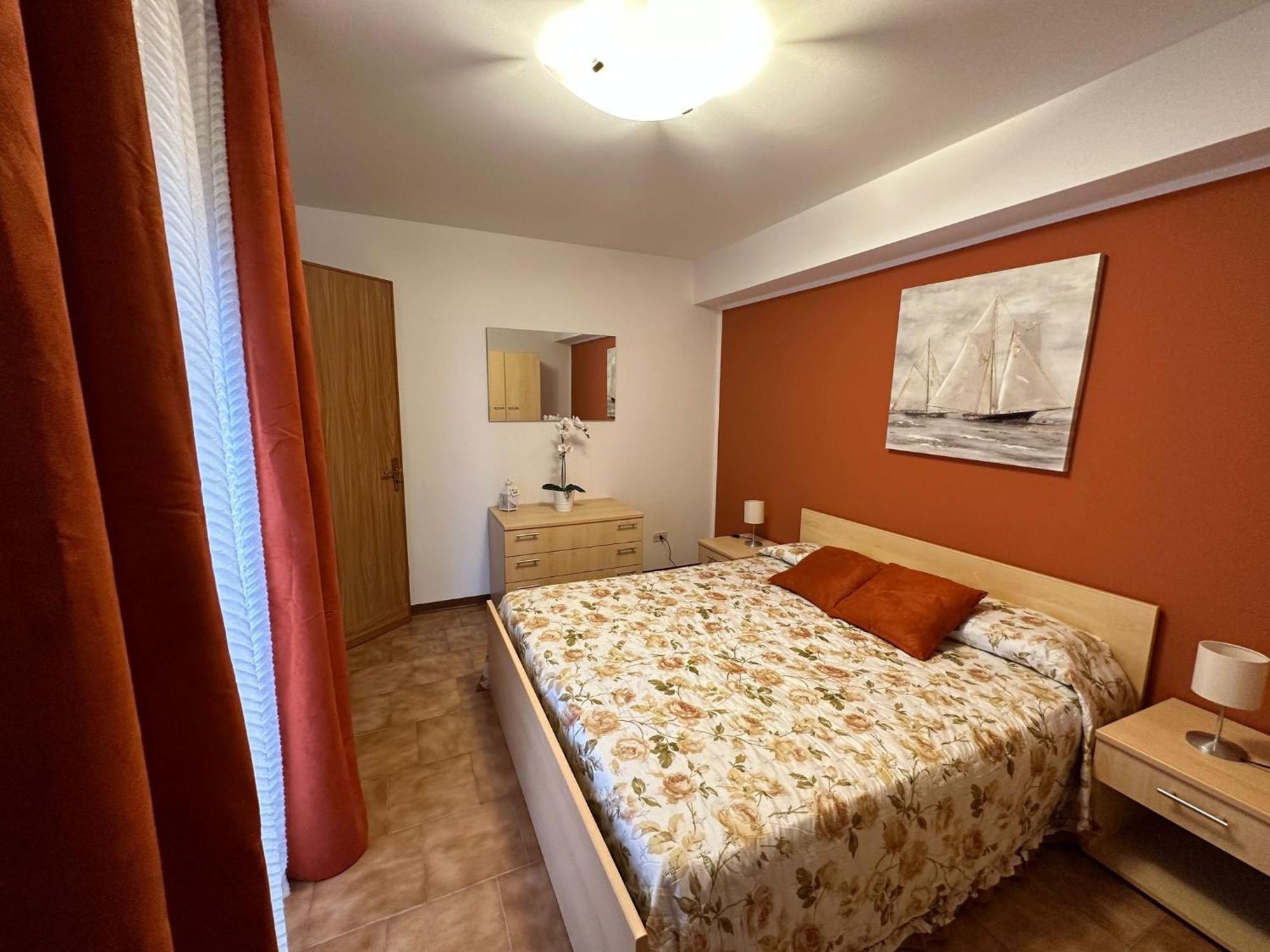 Nino'S Apartments Джардіні-Наксос Екстер'єр фото