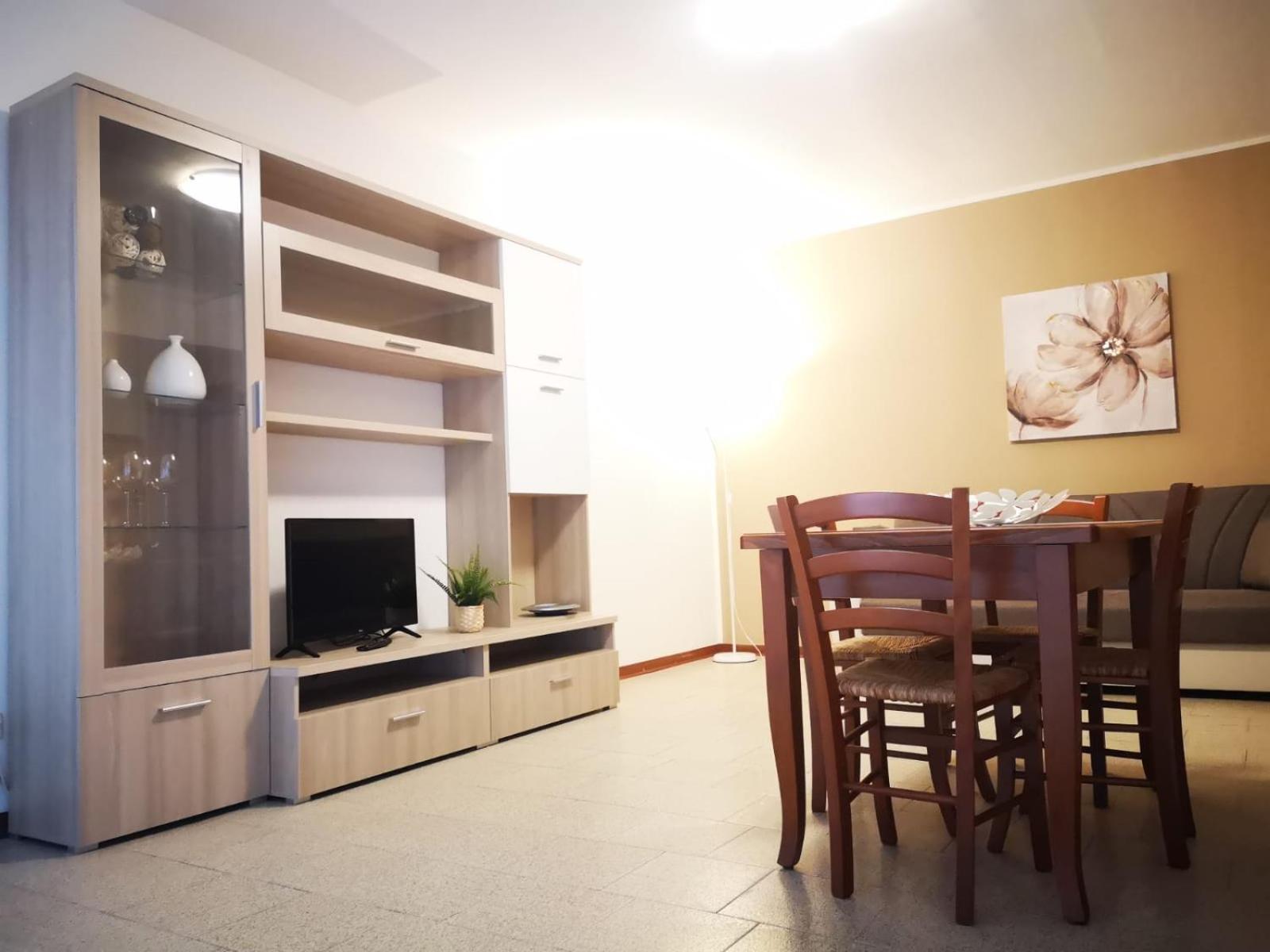 Nino'S Apartments Джардіні-Наксос Екстер'єр фото