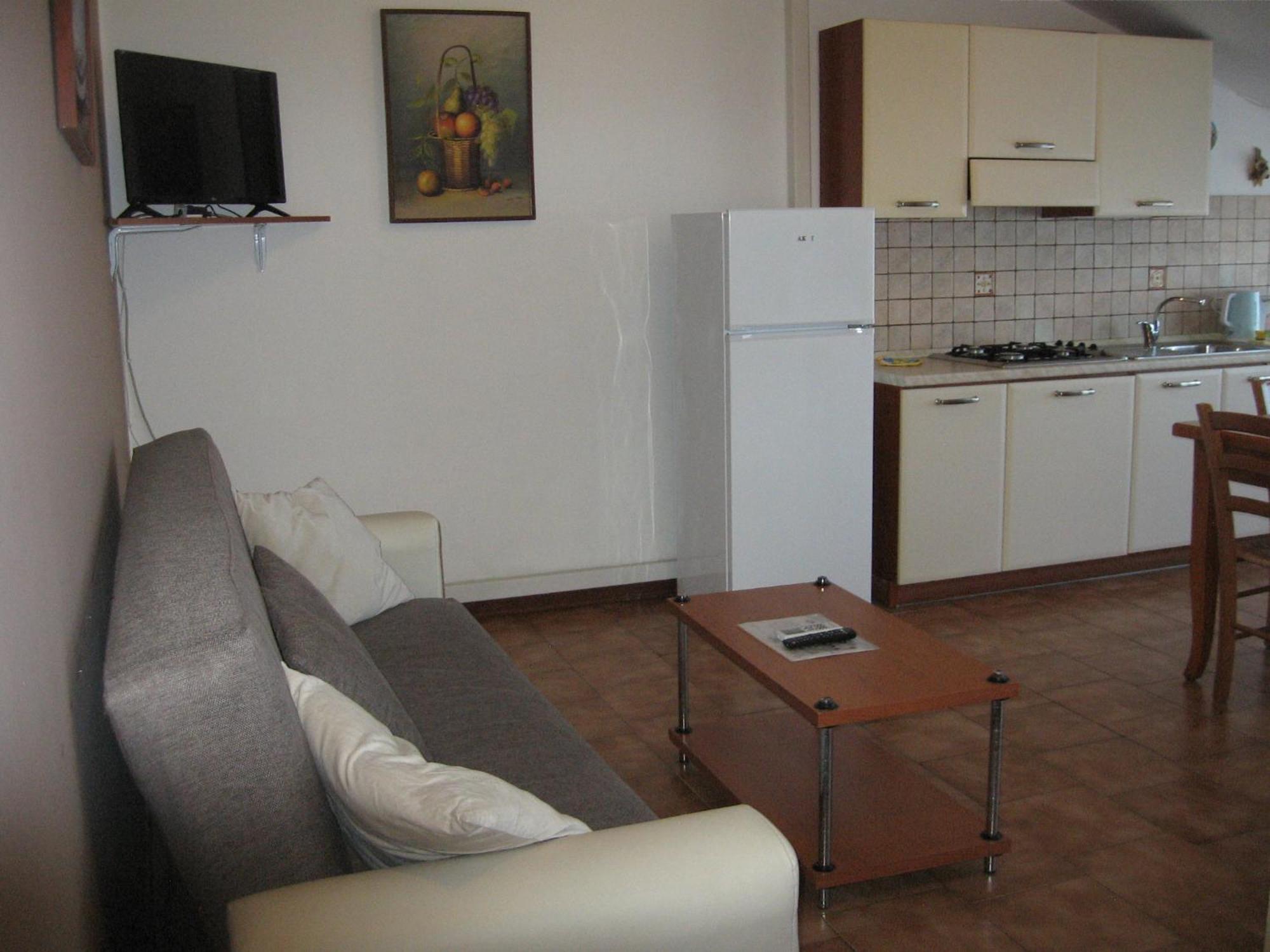 Nino'S Apartments Джардіні-Наксос Екстер'єр фото