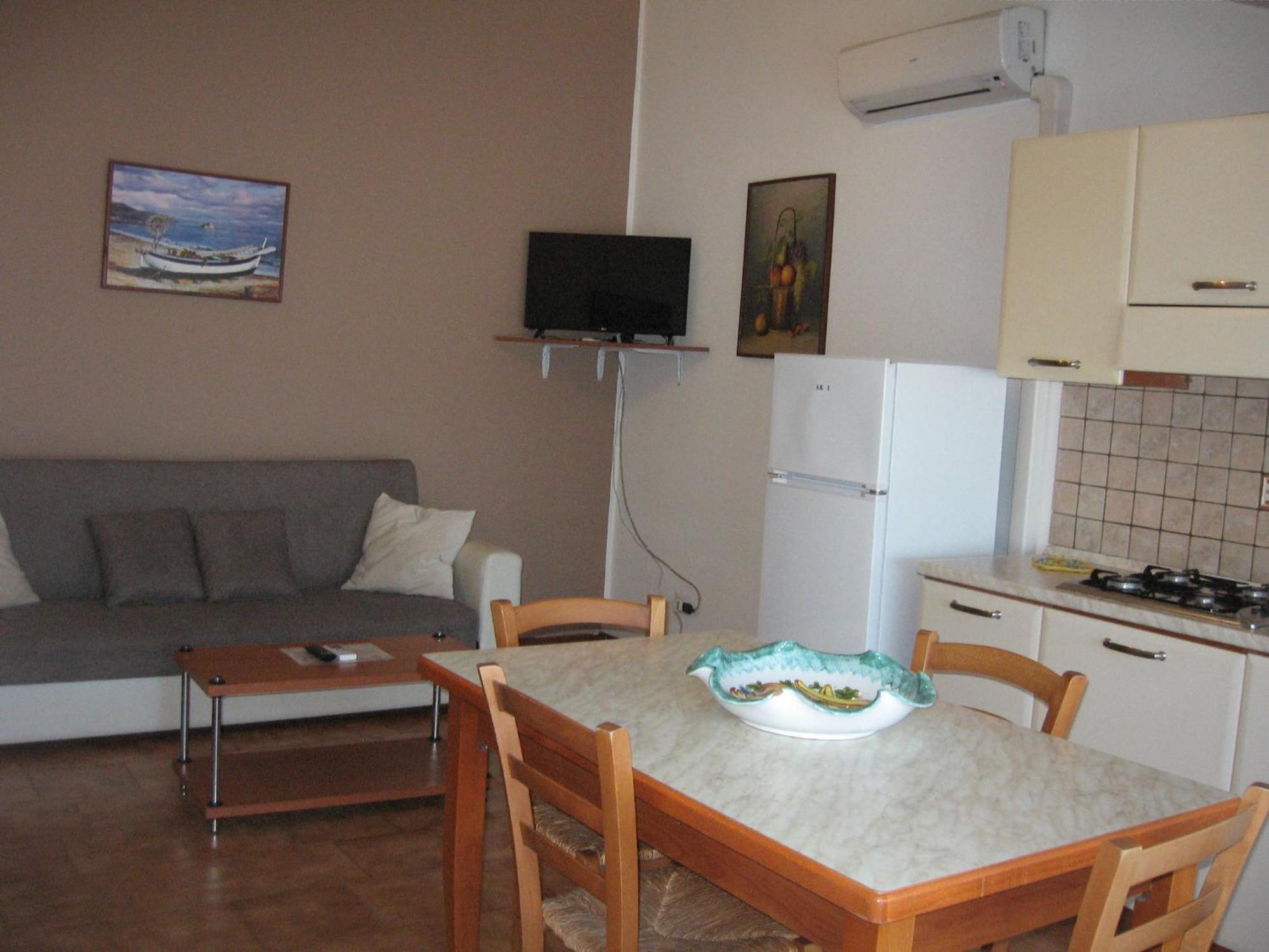 Nino'S Apartments Джардіні-Наксос Екстер'єр фото