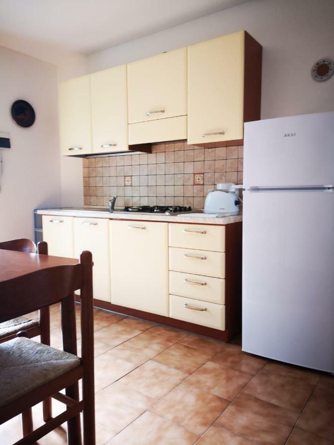Nino'S Apartments Джардіні-Наксос Екстер'єр фото